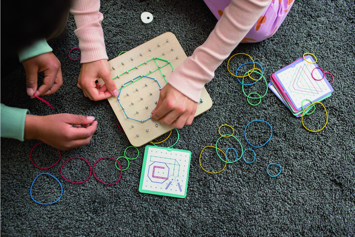 BS | Geoboard